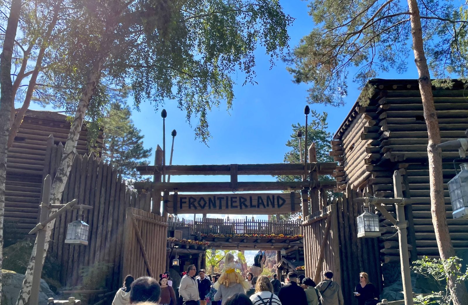 Entree frontierland