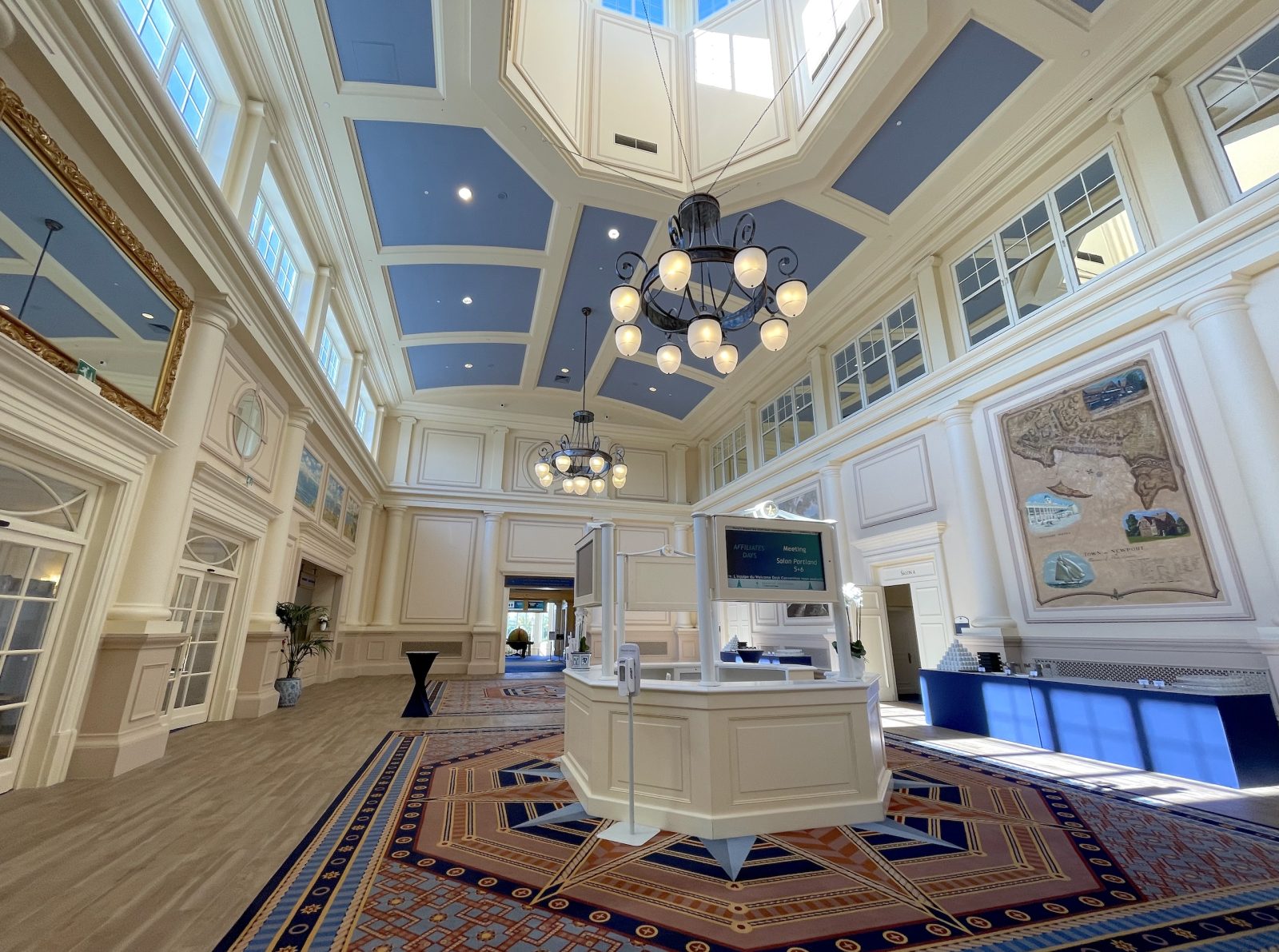 Interieur accueil hotel new port bay club disney