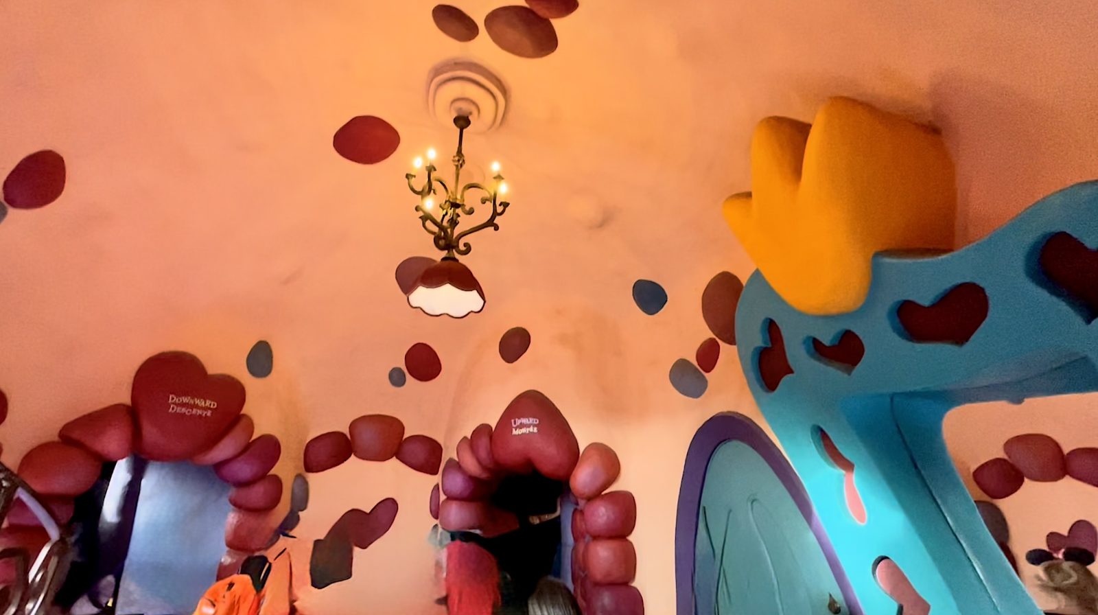 Photo interieur palais reine de coeur alice disney