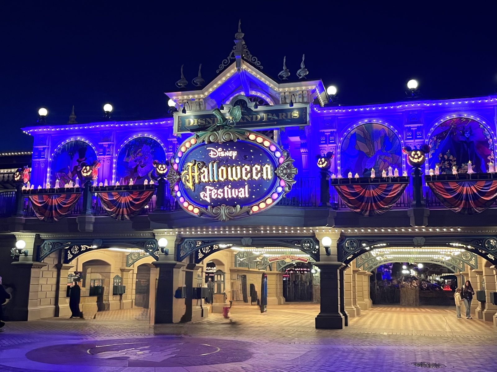 Railroad station halloween