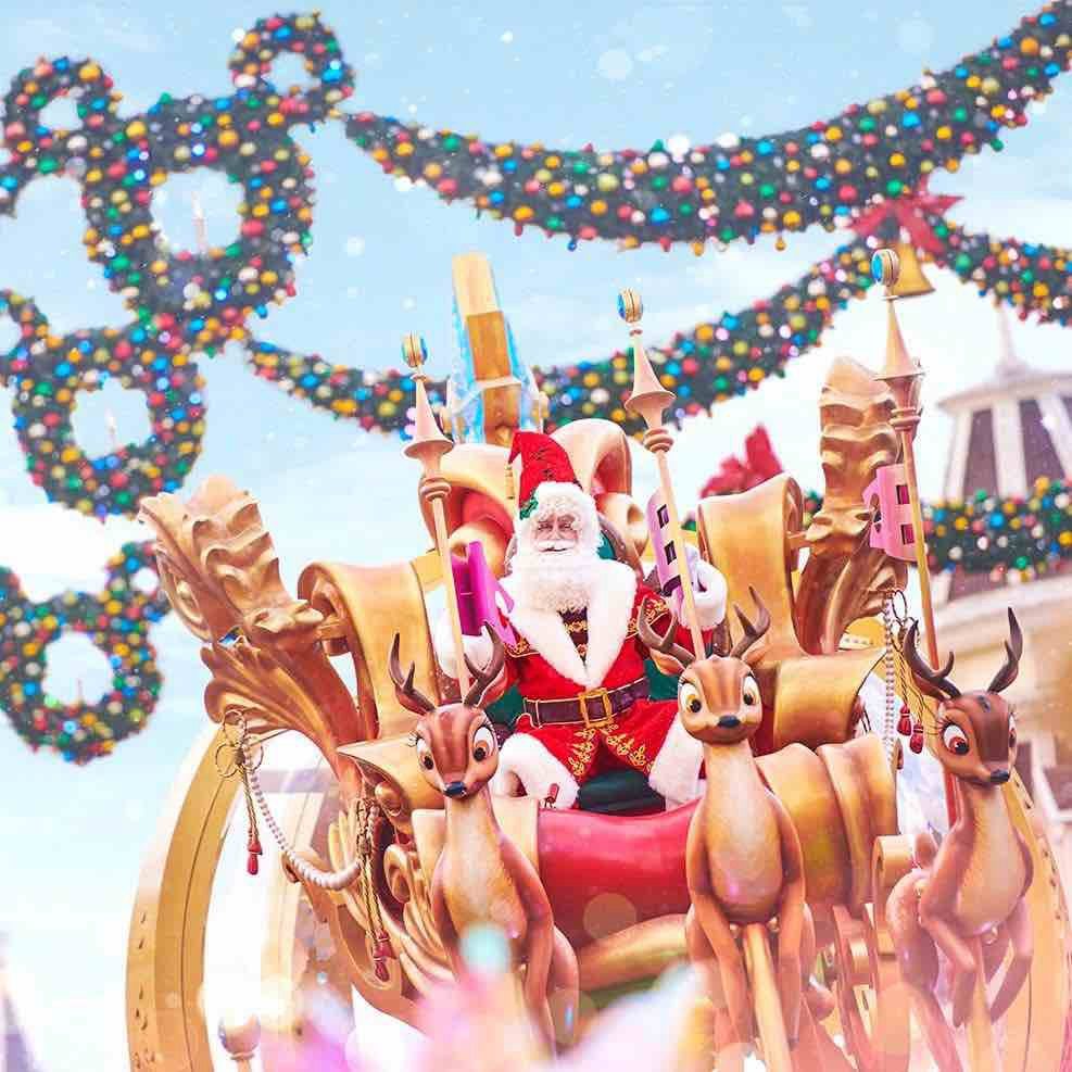 Voir pere noel disneyland paris